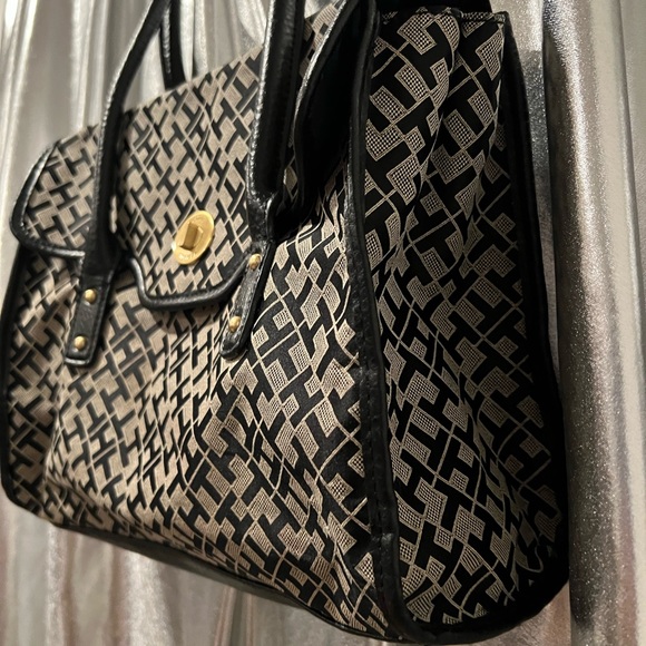 VTG. TOMMY HILFIGER - Picture 8 of 11